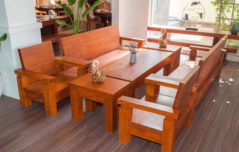 Mẫu bàn ghế gỗ Nhật lùn đơn giản, chắc chắn