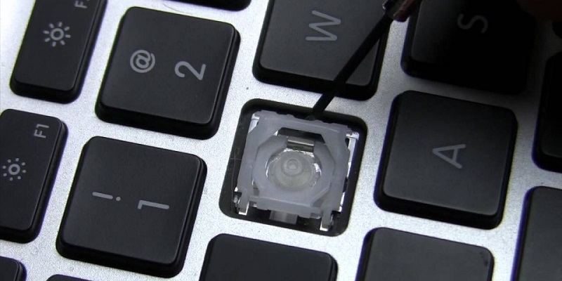 Cách vệ sinh bàn phím laptop