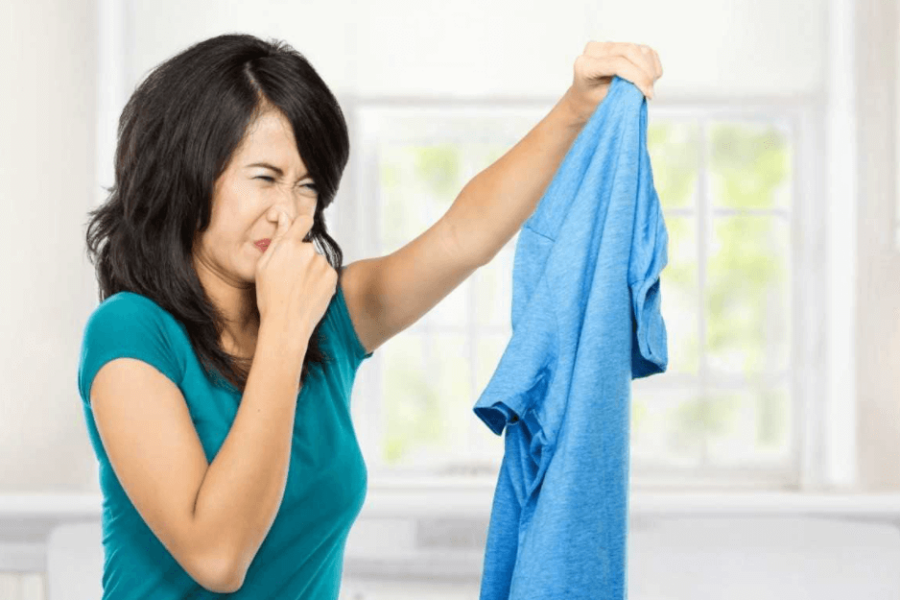 Giải Pháp Hiệu Quả Cho Quần Áo Khô Nhanh Trong Mùa Nồm Ẩm