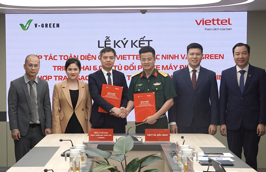 Viettel Đầu Tư Vào Hạ Tầng Đổi Pin Xe Máy Điện Tại Bắc Ninh