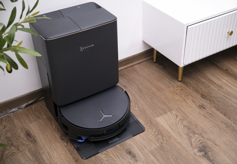 Ecovacs Dẫn Đầu Thị Trường Robot Hút Bụi Tại Việt Nam: Xu Hướng & Chiến Lược Mới
